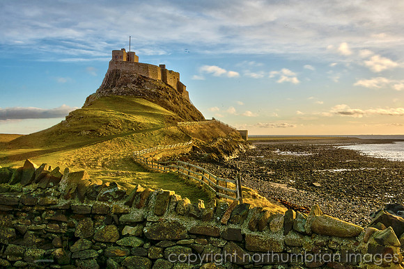 castle, lindisfarne, sunrise, beach,northumberland, "northumbrian images"